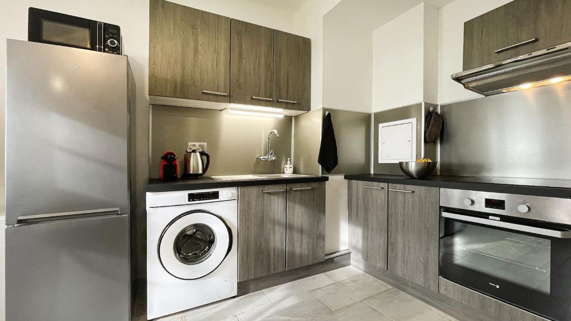 Homey Keola - Parking Prive Gratuit - Aux Portes De Geneve - Au Pied Du Tram - Appartement Avec 1 Chambre Et Un Grand Salon Avec Un Canape-Lit 앵빌리 외부 사진